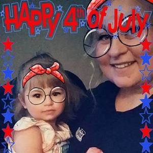 Meet your Posher, Cynthia